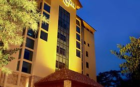 Harmoni Suites Hotel